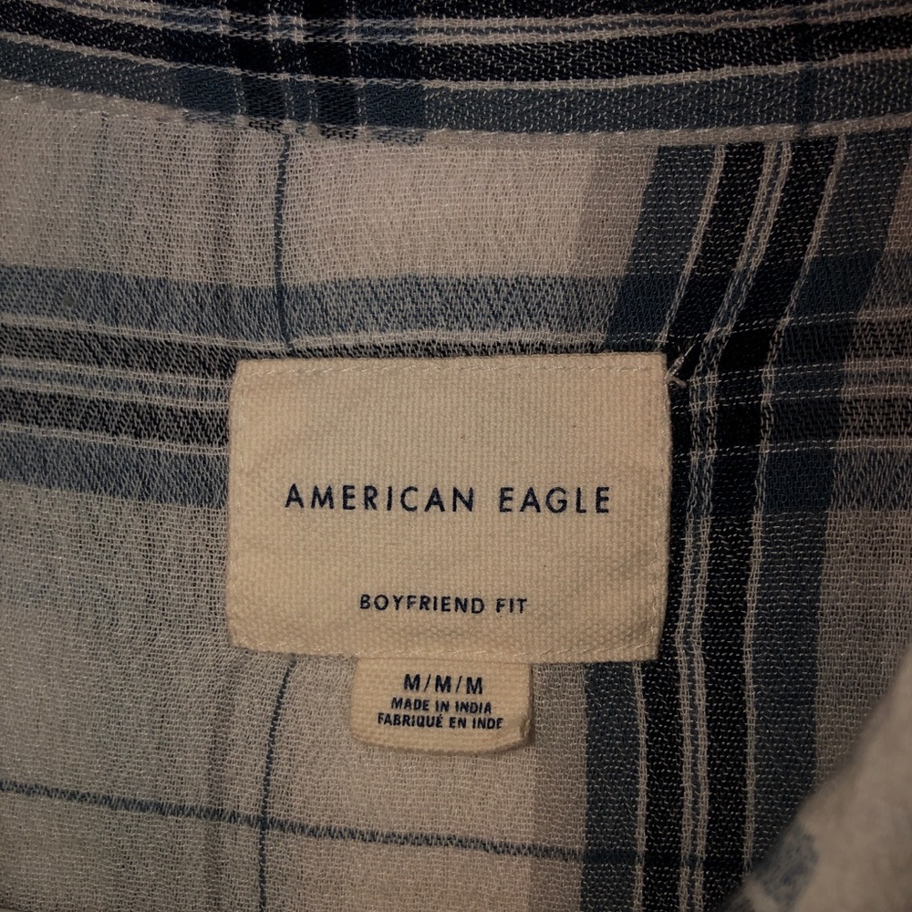 AEO Button down - Picture 2 of 2